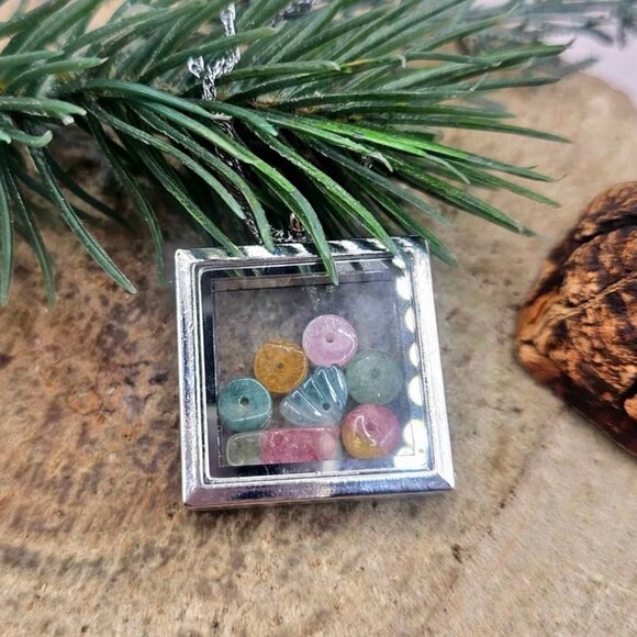 Nature Tourmaline Beads Filled Openable Floating Locket Necklace - Picture 8 of 9